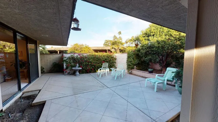 6-Saint-Johns-Court-The-Springs-Rancho-M