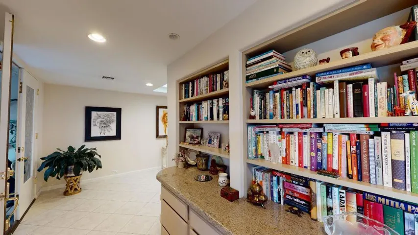 6-Saint-Johns-Court-The-Springs-Rancho-M