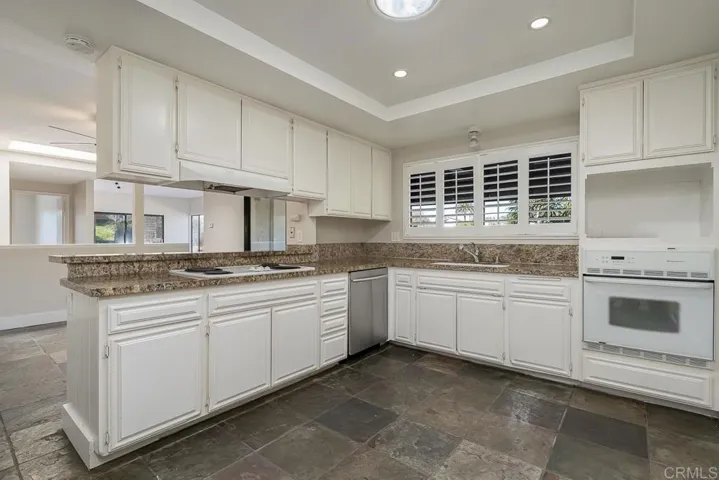 6659 Reservoir Lane, San Diego, California 92115