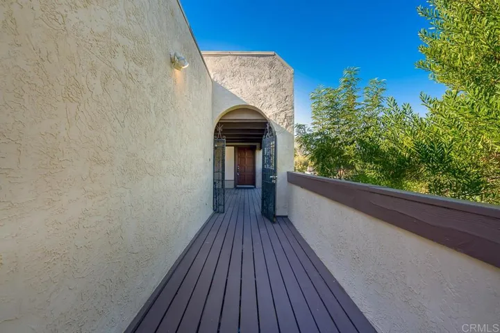 6659 Reservoir Lane, San Diego, California 92115
