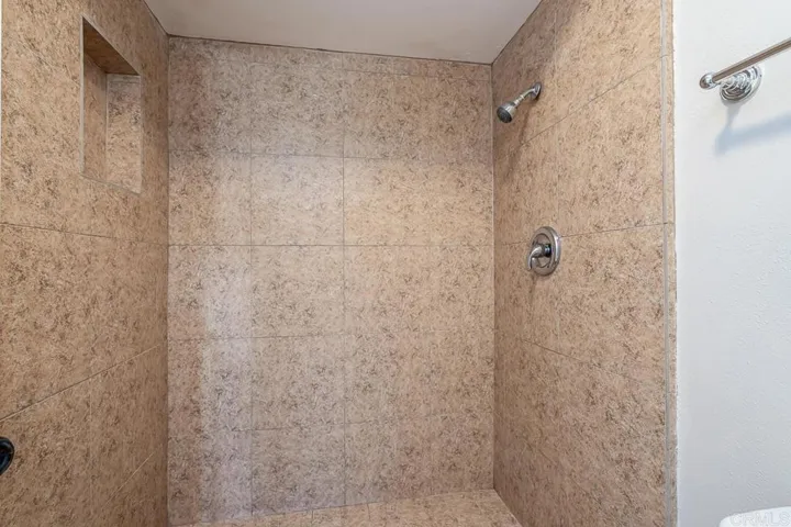 6659 Reservoir Lane, San Diego, California 92115