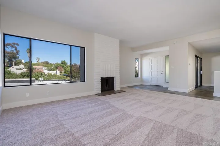 6659 Reservoir Lane, San Diego, California 92115