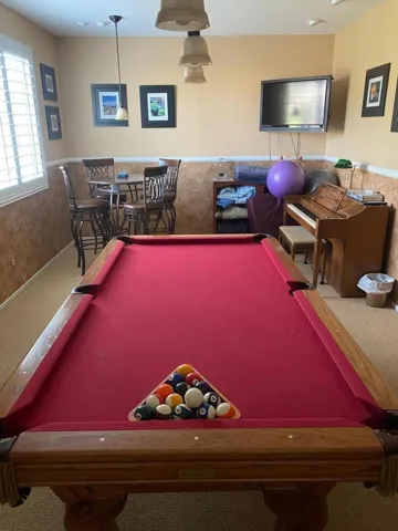 Gameroom2