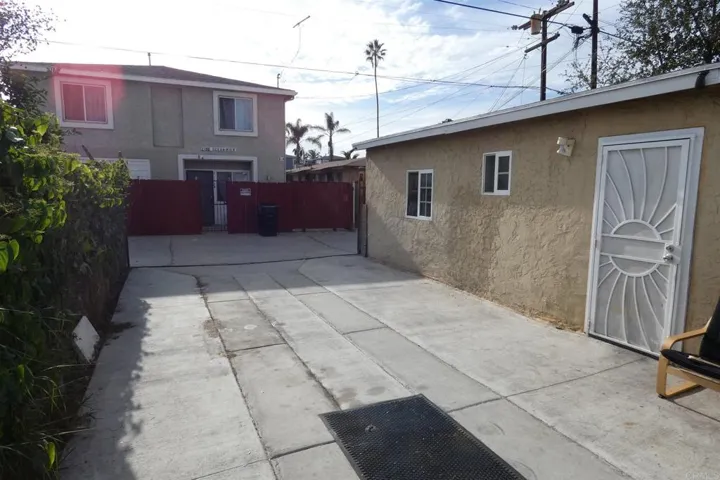 2181 Franklin Avenue, San Diego, California 92113