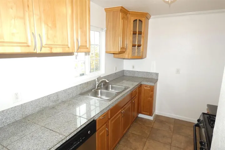 2181 Franklin Avenue, San Diego, California 92113