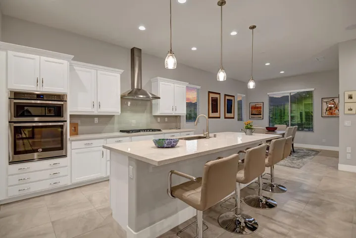 016 KITCHEN OVER BREAKFAST BAR NIGHT MLS