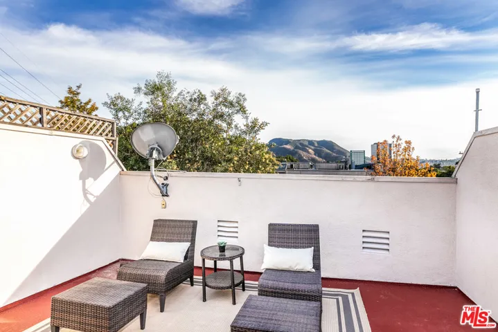 Private Rooftop