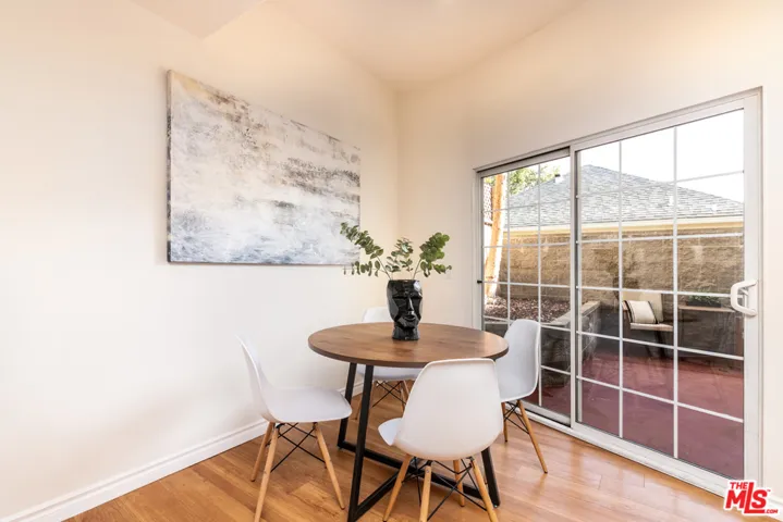727 N Hollywood Way 103, Burbank, California 91505