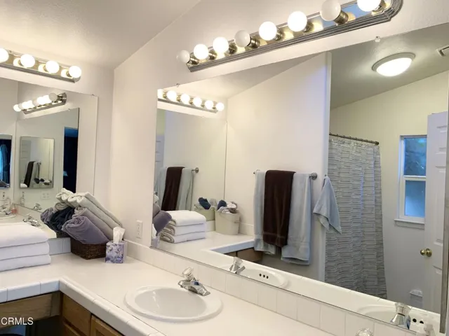 Master Bath 1a