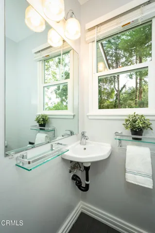 GYP_4640 Hillard Ave_034_MLS