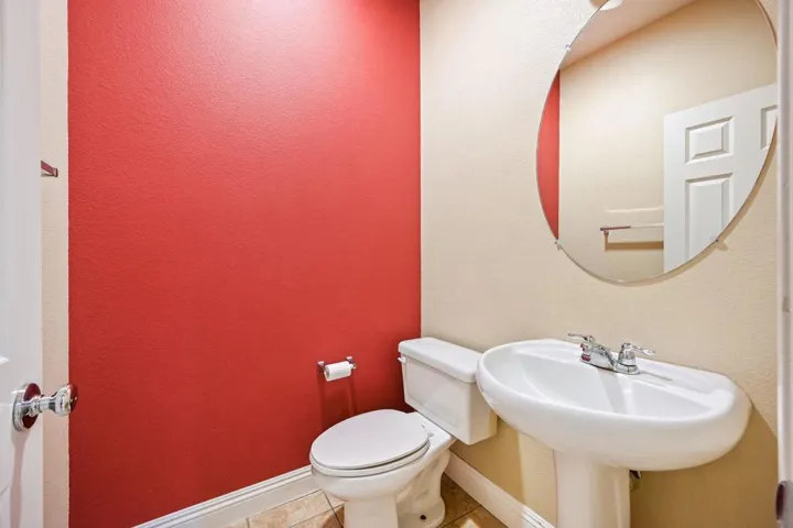 Powder room