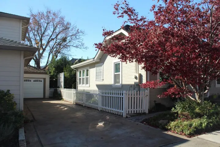 129 Olive Street, Los Gatos, California 95030