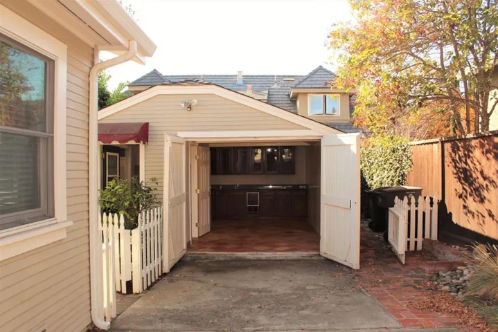 129 Olive Street, Los Gatos, California 95030