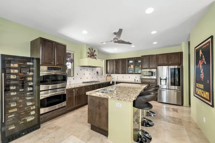 18-web-or-mls-PBBuenavida1220_018
