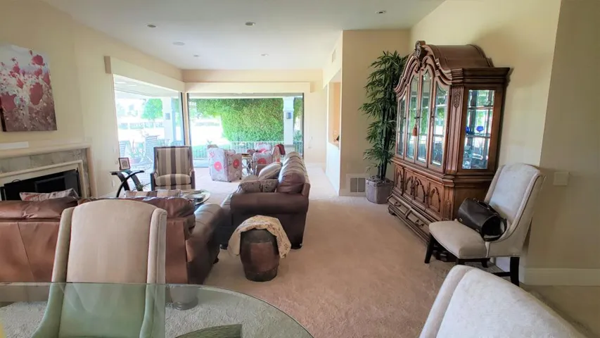 Living Room2