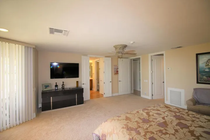 Master Bedroom View5