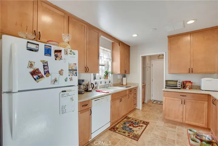 1732 Fremontia Drive, San Bernardino, California 92404