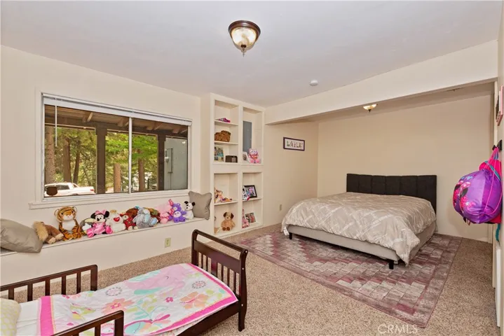 130 Cedar Lane Road, Crestline, California 92325