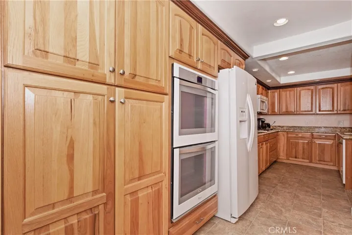 130 Cedar Lane Road, Crestline, California 92325