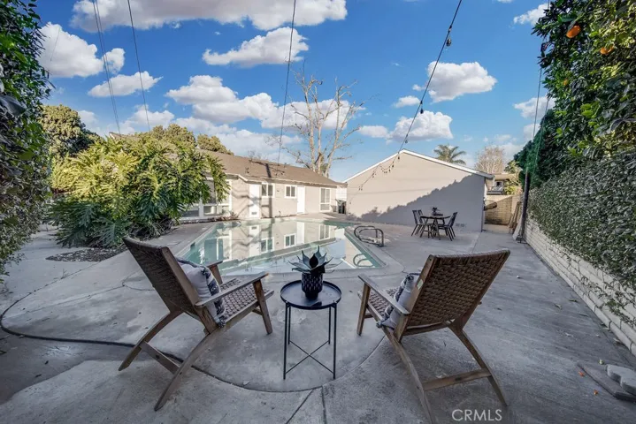3272 Woodstock Road, Rossmoor, California 90720