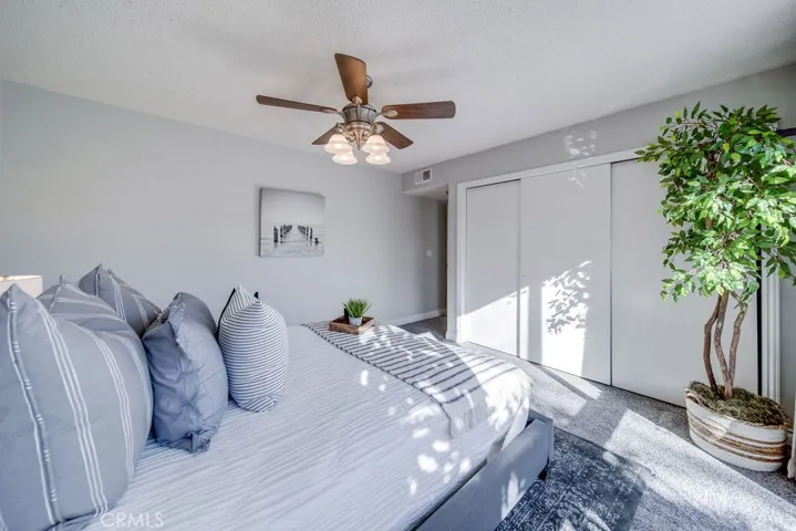 3272 Woodstock Road, Rossmoor, California 90720