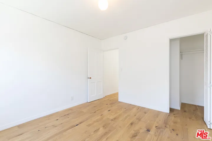 3034 S Virginia Road, Los Angeles, California 90016