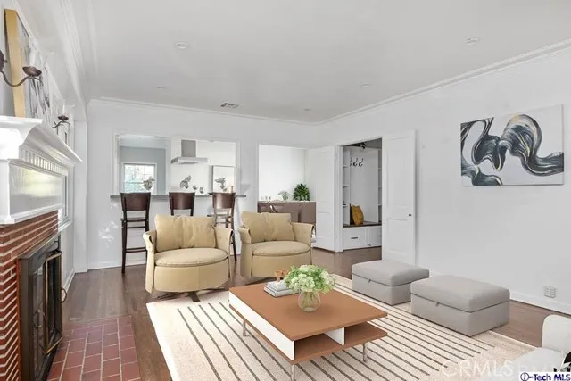 1506 Cheviotdale Drive, Pasadena, California 91105