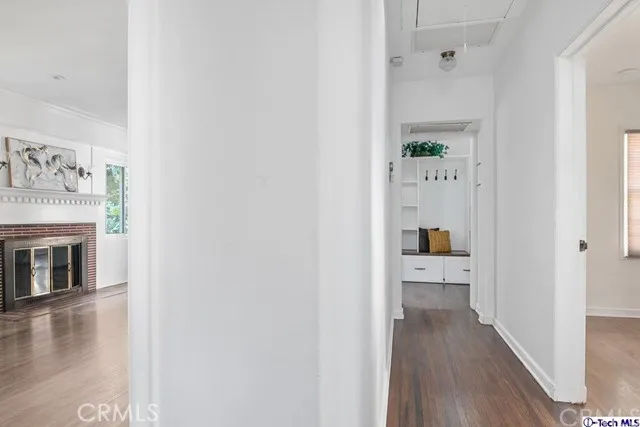 1506 Cheviotdale Drive, Pasadena, California 91105