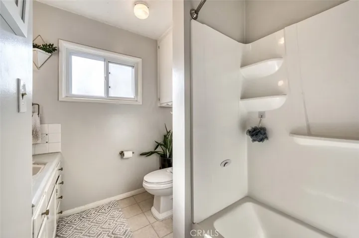 2109 Poinsettia Street, Santa Ana, California 92706