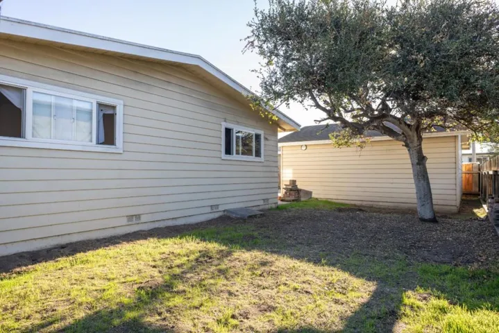 9 Melway Circle, Monterey, California 93940