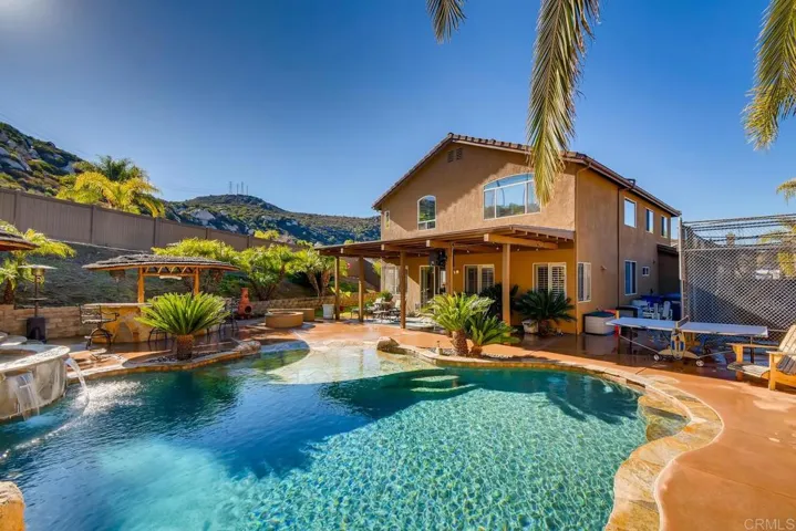 13615 Braeswood Terrace, El Cajon, California 92021