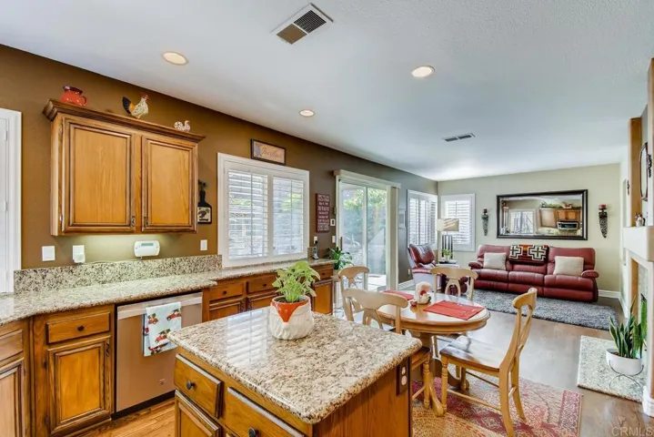 13615 Braeswood Terrace, El Cajon, California 92021
