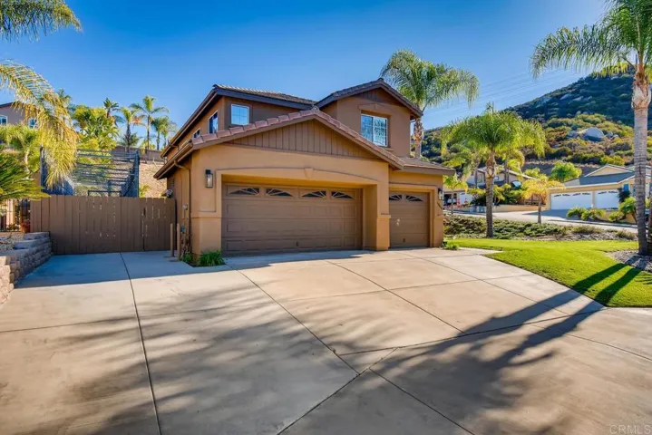 13615 Braeswood Terrace, El Cajon, California 92021