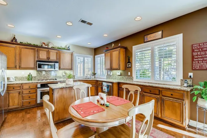 13615 Braeswood Terrace, El Cajon, California 92021