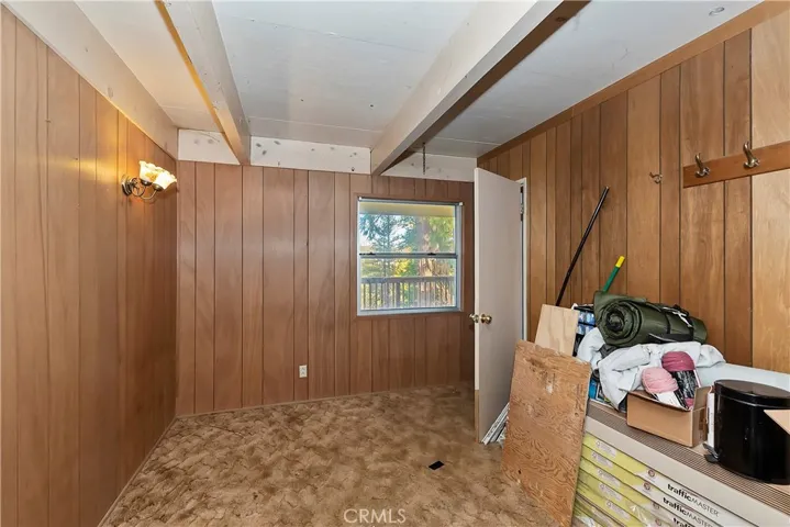 110 Weisshorn Drive, Crestline, California 92325