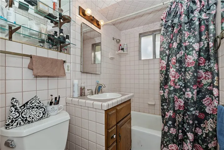 110 Weisshorn Drive, Crestline, California 92325
