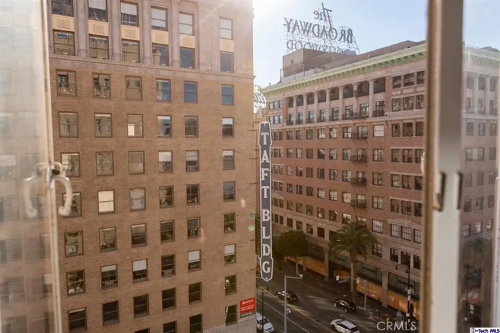 6253 Hollywood Boulevard 801, East Los Angeles, California 90028