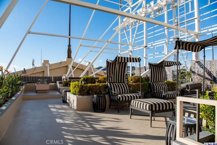 6253 Hollywood Boulevard 801, East Los Angeles, California 90028
