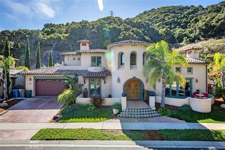 921 Isabella Way, San Luis Obispo, California 93405