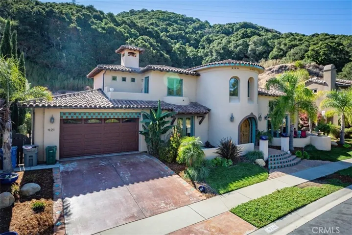 921 Isabella Way, San Luis Obispo, California 93405