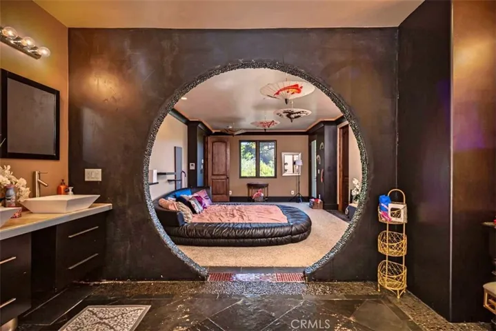 921 Isabella Way, San Luis Obispo, California 93405