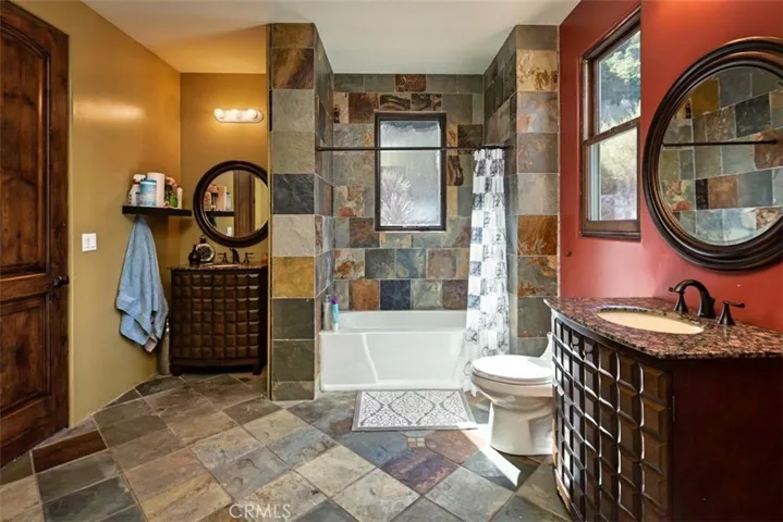 921 Isabella Way, San Luis Obispo, California 93405
