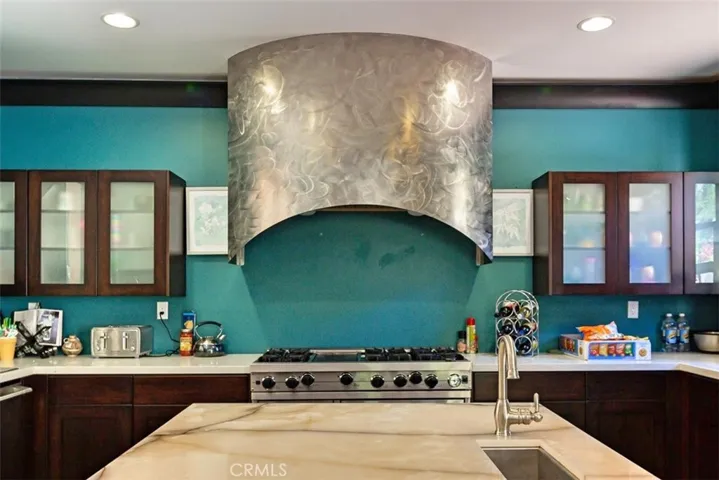 921 Isabella Way, San Luis Obispo, California 93405