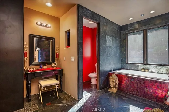 921 Isabella Way, San Luis Obispo, California 93405