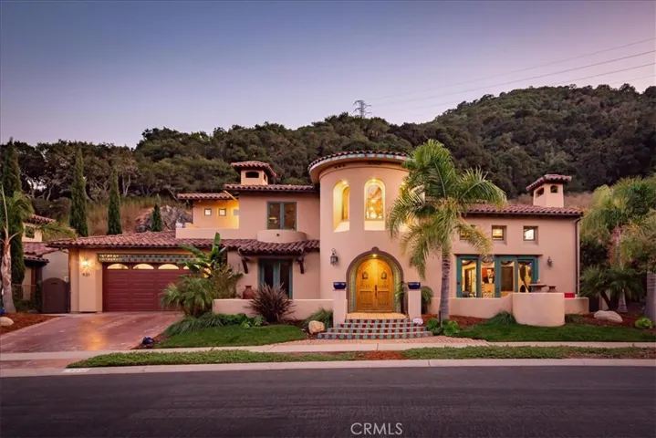 921 Isabella Way, San Luis Obispo, California 93405
