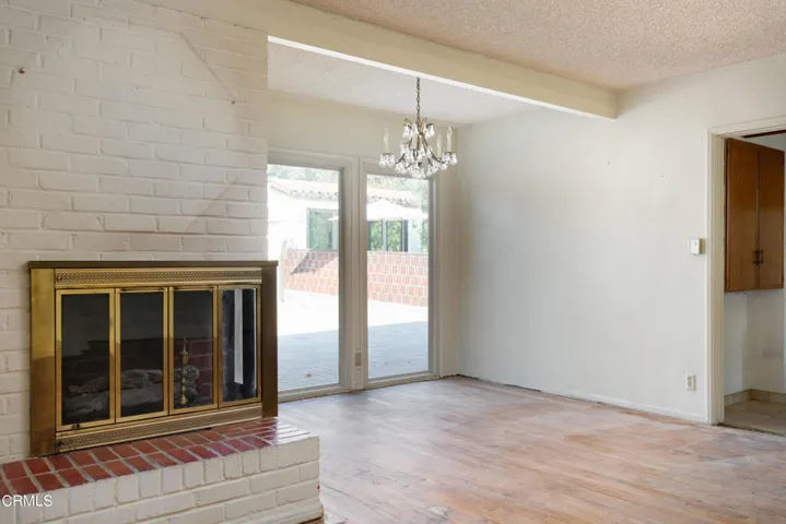 1245 Moncado Dr - Pierre Galant-4