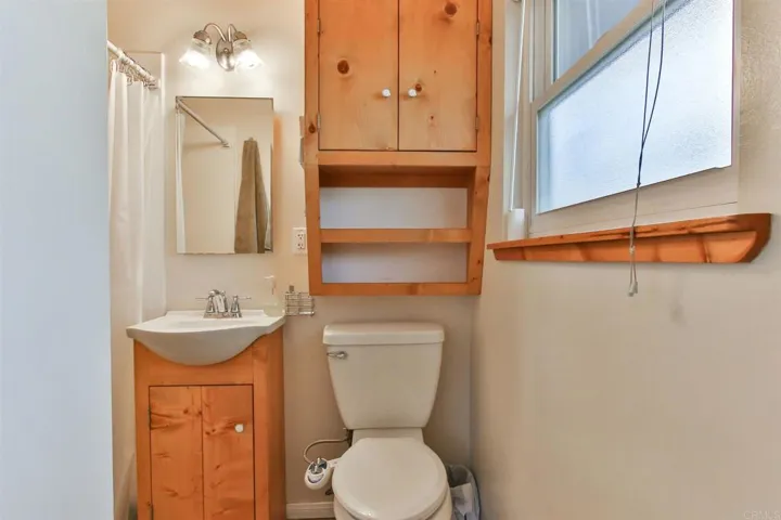 12110 Merrill Pl, Lakeside, California 92040
