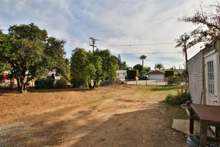 12110 Merrill Pl, Lakeside, California 92040