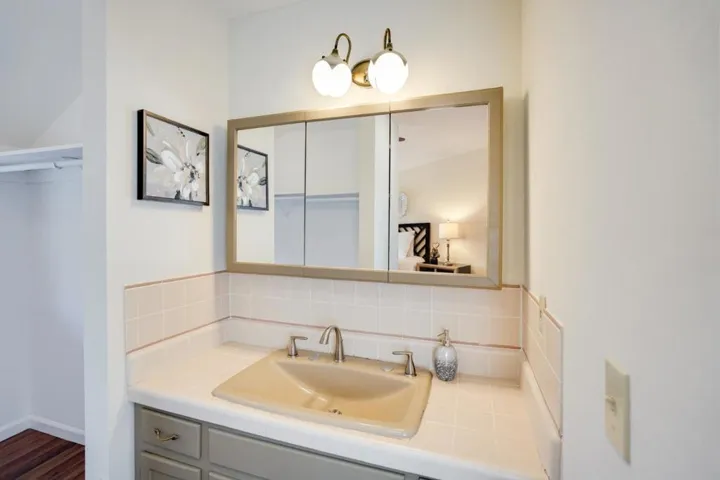 209 Pinot Court, San Jose, California 95119