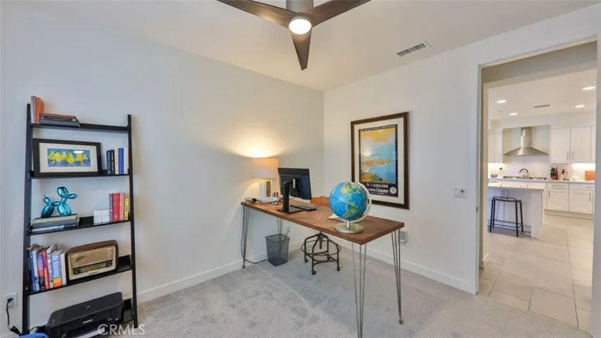 3rd bedroom/study. Twin pull out and walk in closet.